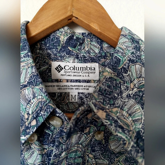 Men's Columbia Button Down Shirt  Fishing Outdoors Marlin Print Size M - Picture 4 of 5